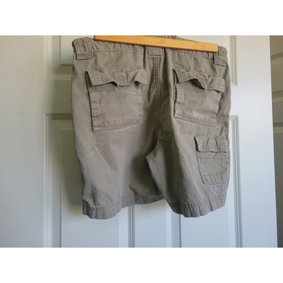 OUTDOOR LIFE Men's Khaki Cargo Shorts Size 34 Used Condition - See Photos - Picture 2 of 8